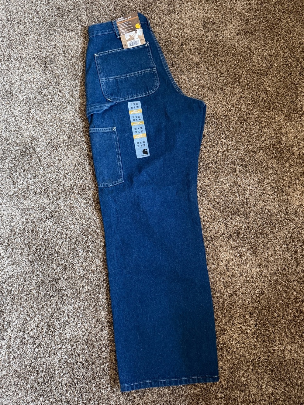 Carhartt Men's Loose Original Fit Jeans - Dark Blue Denim size 32 x 30 - Picture 2 of 5